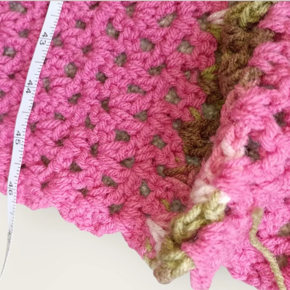 Handmade‎ Pink Brown Crochet Blanket Throw Fringe Stripes Soft Cozy Home Decor